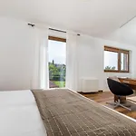 Villa Terra Rossa *