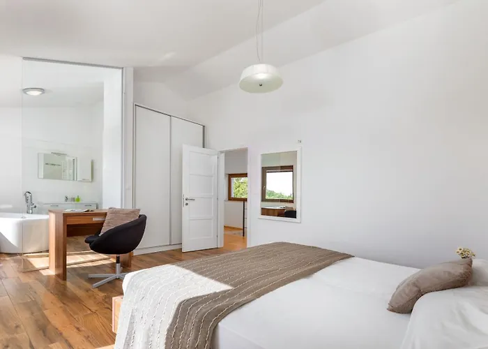 Terra Rossa * Sveti Petar u Sumi